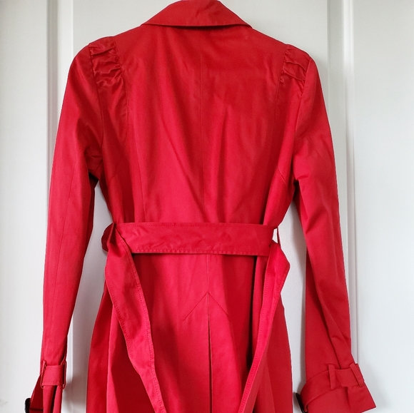 jacket - Picture 2 of 2